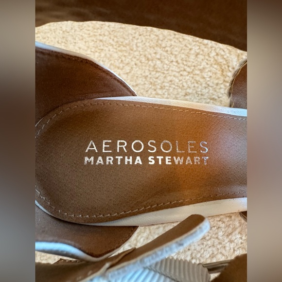 Aerosoles ‘Kathy’ Platform Wedge LEATHER Woven White Strap Wicker Heel Size 9 - Picture 3 of 14